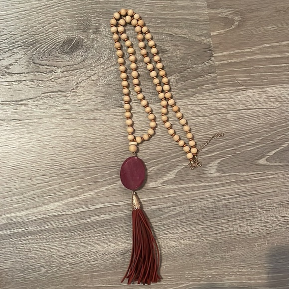 Beaded Necklace - Picture 3 of 3